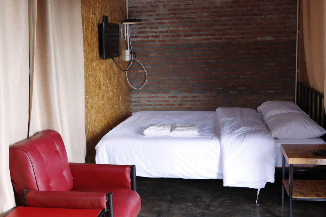 Smile Box Coffee & Resort Nong Hin Εξωτερικό φωτογραφία