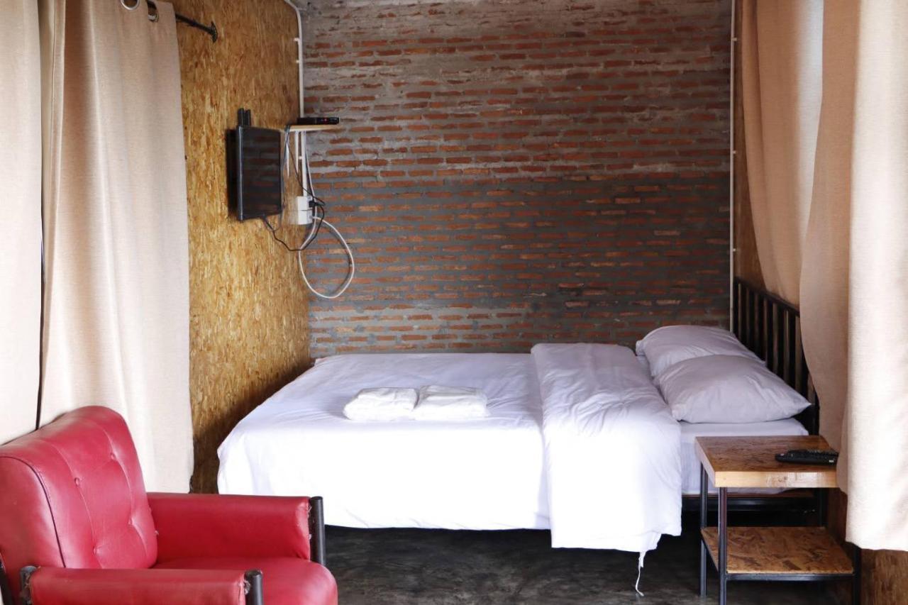 Smile Box Coffee & Resort Nong Hin Εξωτερικό φωτογραφία
