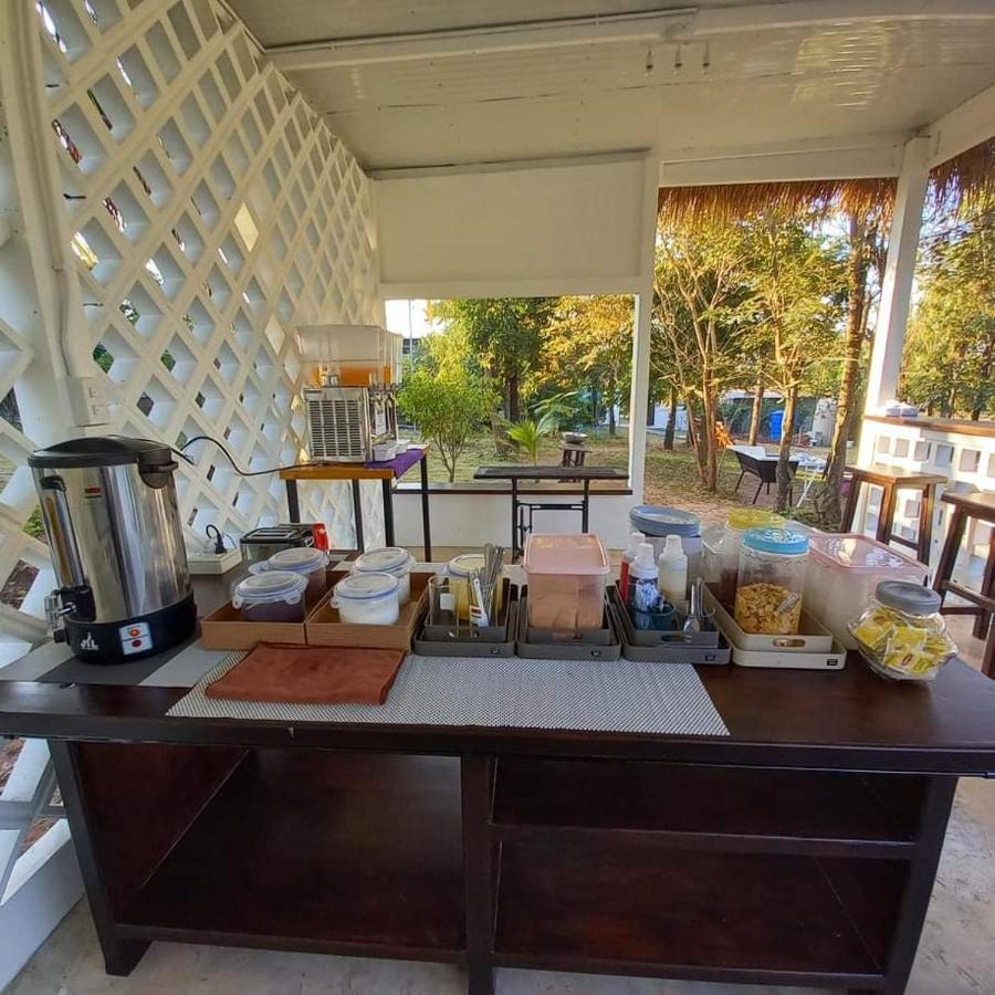 Smile Box Coffee & Resort Nong Hin Εξωτερικό φωτογραφία