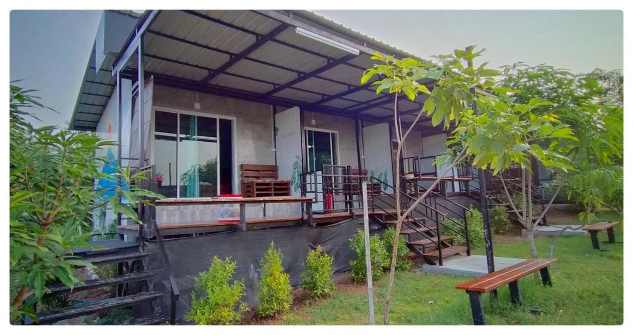 Smile Box Coffee & Resort Nong Hin Εξωτερικό φωτογραφία
